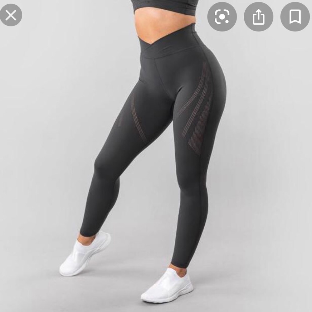Alphalete surface path laser cut legging